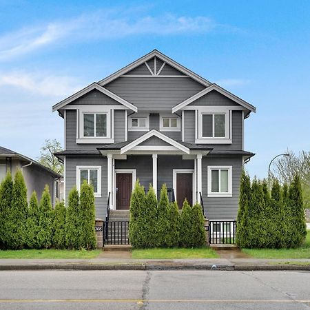 Family-Friendly, 3 Bed House - Private Backyard-Central Location Vancouver Exterior photo